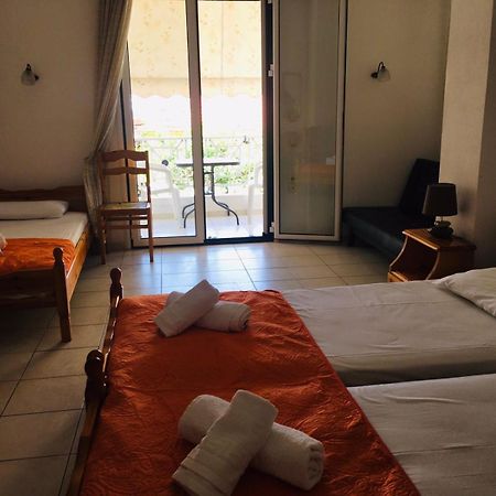 Araliki Apartments & Studios ルトラ・エディプソス 部屋 写真