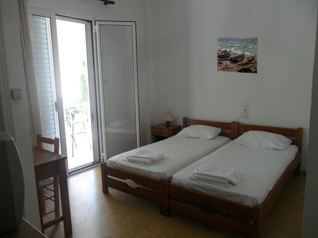 Araliki Apartments & Studios ルトラ・エディプソス 部屋 写真